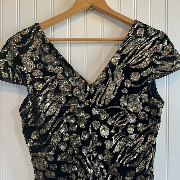 Dress the population Zoe sequin mini dress “The Talk” velvet sequin black large - Picture 9 of 11
